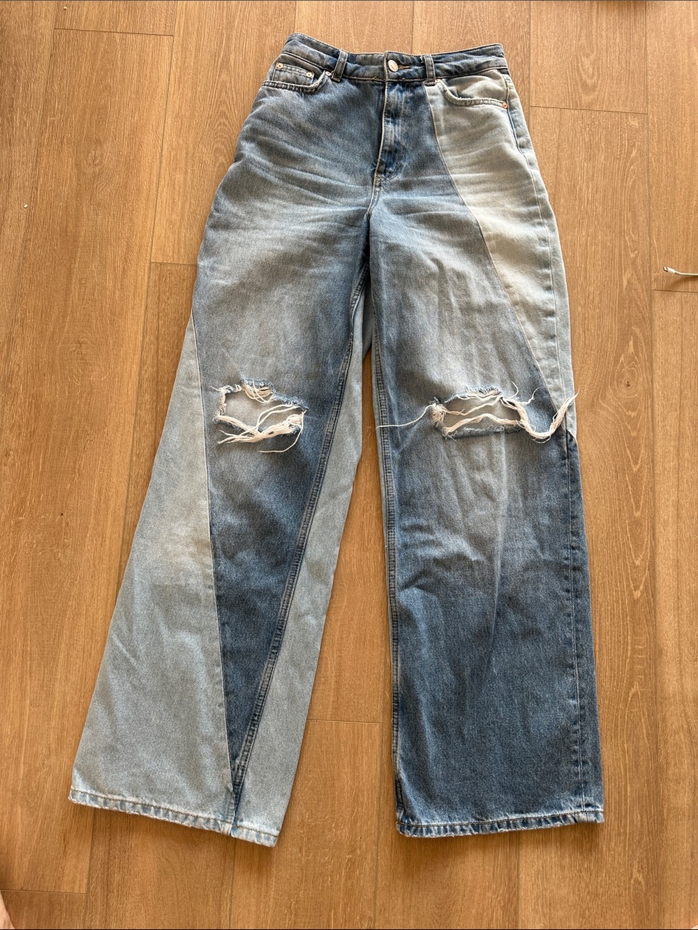 Review Two-Tone Distressed Wide-Leg Jeans - Light Blue & Dark Blue